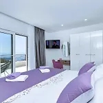 Vivace Mit Pool Und Traumhaften Meerblick Veliko Brdo (Makarska)