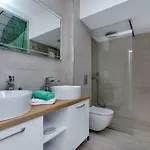 Vivace Mit Pool Und Traumhaften Meerblick فيلة Veliko Brdo (Makarska)