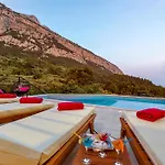 فيلة Vivace Mit Pool Und Traumhaften Meerblick
