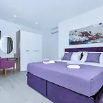 فيلة Vivace Mit Pool Und Traumhaften Meerblick Veliko Brdo (Makarska)