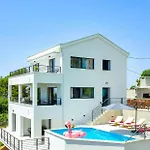 فيلة Vivace Mit Pool Und Traumhaften Meerblick Veliko Brdo (Makarska)