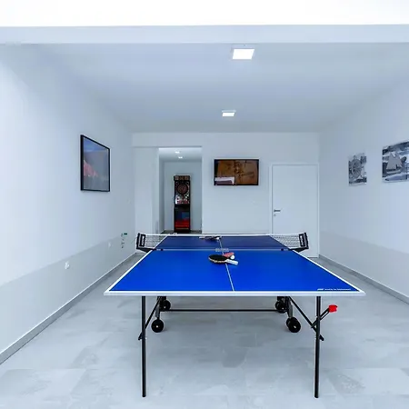 Vivace Mit Pool Und Traumhaften Meerblick Veliko Brdo (Makarska)