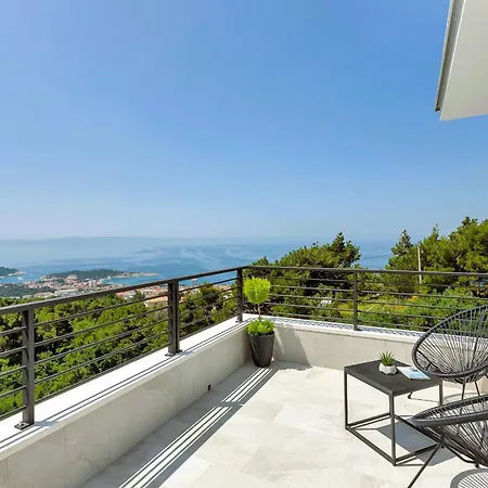 Vivace Mit Pool Und Traumhaften Meerblick Veliko Brdo (Makarska)