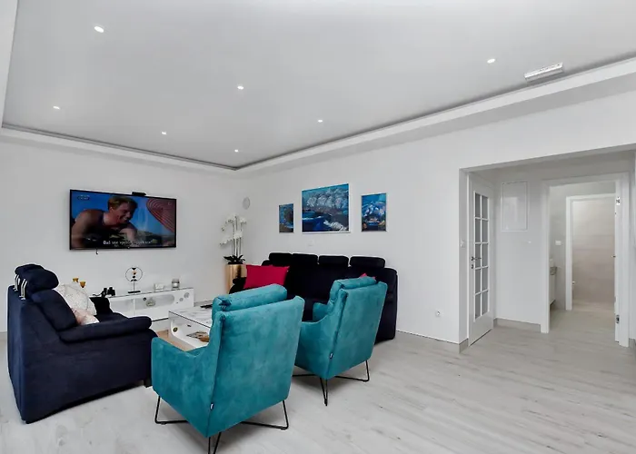 Vivace Mit Pool Und Traumhaften Meerblick * ماكارسكا