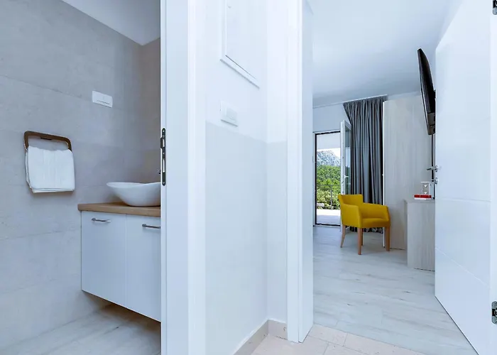 Vivace Mit Pool Und Traumhaften Meerblick فيلة ماكارسكا