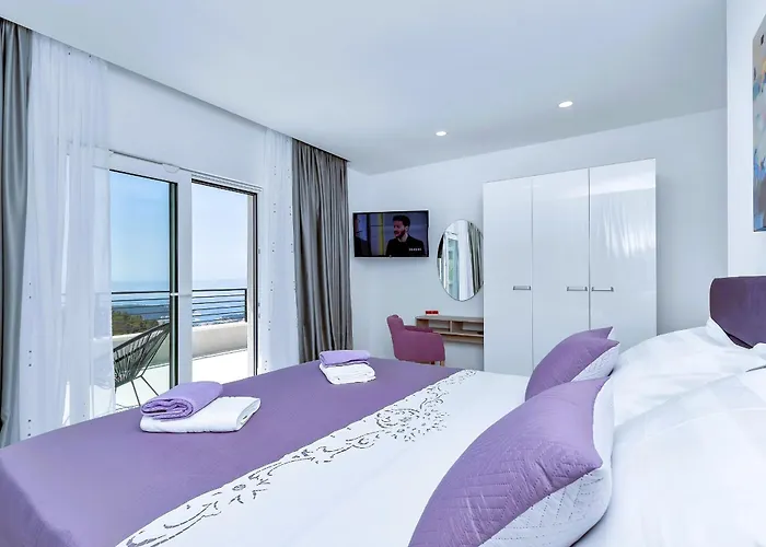 Vivace Mit Pool Und Traumhaften Meerblick ماكارسكا