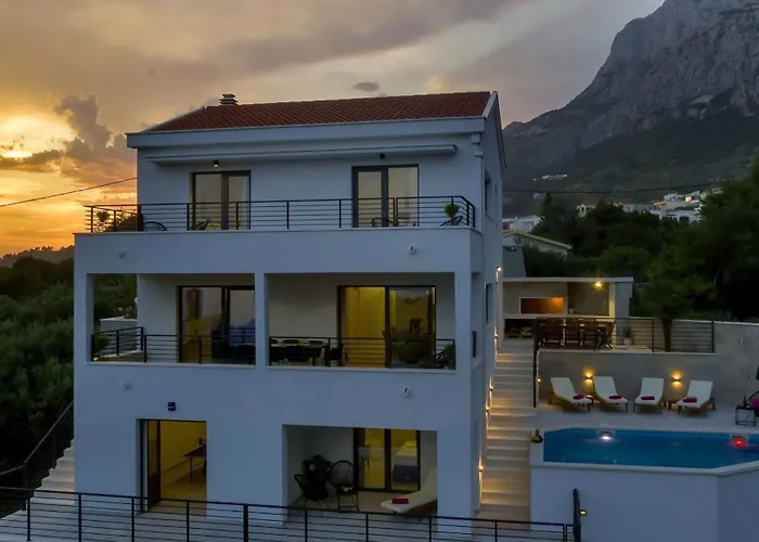 فيلة Vivace Mit Pool Und Traumhaften Meerblick ماكارسكا